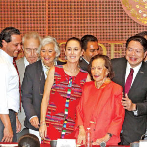 āNo meteremos mano en las candidaturasā; Claudia Sheinbaum se reunió con senadores