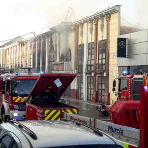 Al menos 13 muertos en incendio de una discoteca en Murcia, EspaƱa
