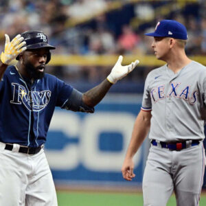 Rays de Arozarena y Paredes caen eliminados a manos de Rangers