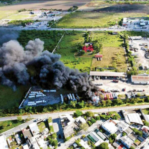 Estallan cuatro contenedores de combustible; causa terror en Matamoros
