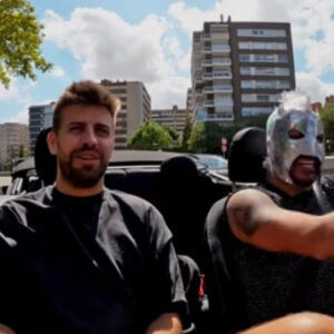 Piqué vive incómodo momento con El Escorpión Dorado por canción de Shakira; «déjalo así»