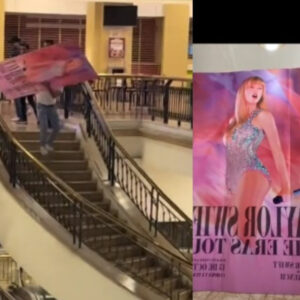 Se roba póster de la película de Taylor Swift y su novia muestra que se lo regaló