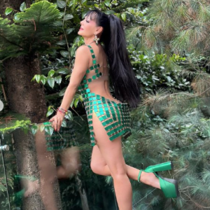 El vestido ‘buscapleitos’ con el que Maribel Guardia no sale a la calle