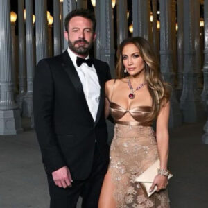 «¡Aléjate perra!»: Jennifer Lopez arremete contra una fan de Ben Affleck