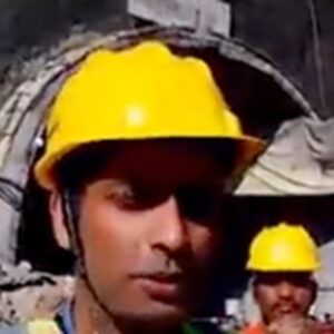 Colapsa túnel en la India; al menos 40 obreros atrapados
