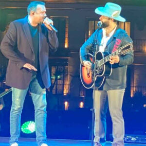 Carin León conquista Sevilla