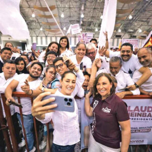 Claudia Sheinbaum critica neoliberalismo