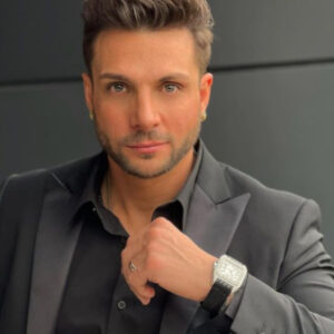 Reclaman a Nicola Porcella por faltar a evento en Mexicali; “gente pagó por verte”