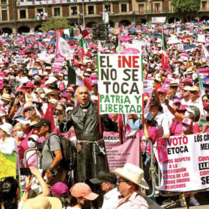 Top 7: El Plan B para el INE; segundo round de la reforma electoral