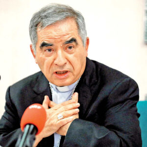 Cardenal recibe condena por fraude a la Iglesia; cinco años y medio de prisión