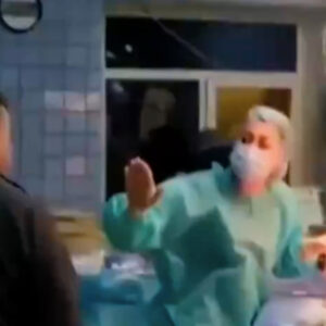 Misil ruso impacta quirófano de hospital en Ucrania durante cirugía