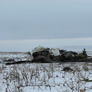 Avión ruso con 65 ucranianos presos se estrella y no hay sobrevivientes