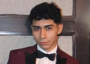 «ALERTA»: Estudiante de la UANL Desaparecido; Familiares piden ayuda para localizarlo