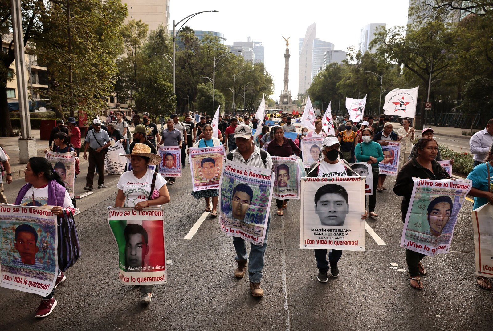 Ley de amnistía revisaría casos como el de los 43 de Ayotzinapa - Mis ...