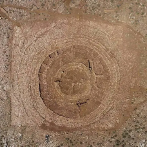 Descubren en Grecia complejo circular de 4 mil años de antigüedad