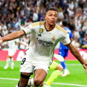 Kylian Mbappé causa baja del Real Madrid por lesión