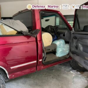 DETIENEN A DOS HOMBRES EN SINALOA Y ASEGURAN MAS DE UNA TONELADA DE FENTANILO