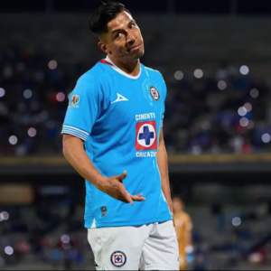 Ángel Sepúlveda ‘regala’ triunfo a Cruz Azul sobre Querétaro
