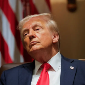 Trump ‘corrige’ y dice que impondrá los aranceles a México este martes