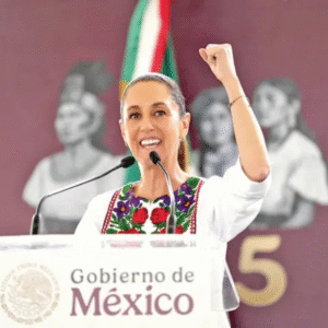 Sheinbaum llama a la no violencia; promueve reforma integral