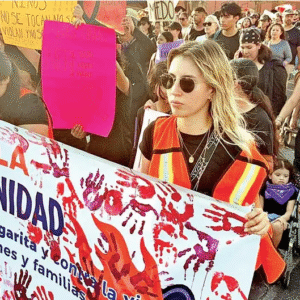 Marchan en Sonora contra feminicidios; exigen justicia para madre y sus 3 hijas asesinadas