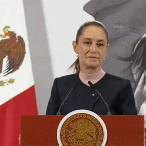 Sheinbaum rechaza decisión de EU de cancelar vuelos desde el AIFA